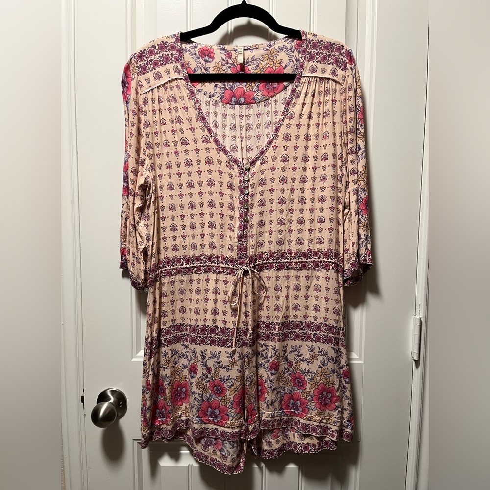 Spell floral romper size M -excellent condition